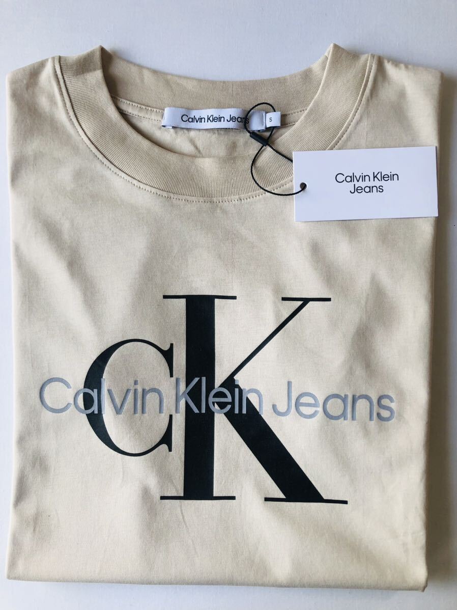 Calvin Klein Jeans ベビー T シャツ・ベージュ_画像1