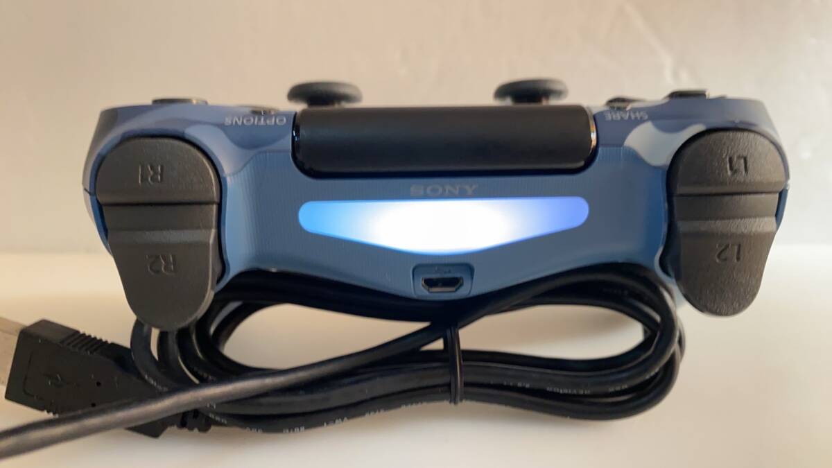 【送料無料】PS4 純正コントローラ/デュアルショック４ ★ブルー・カモフラージュ★DUALSHOCK4_画像3