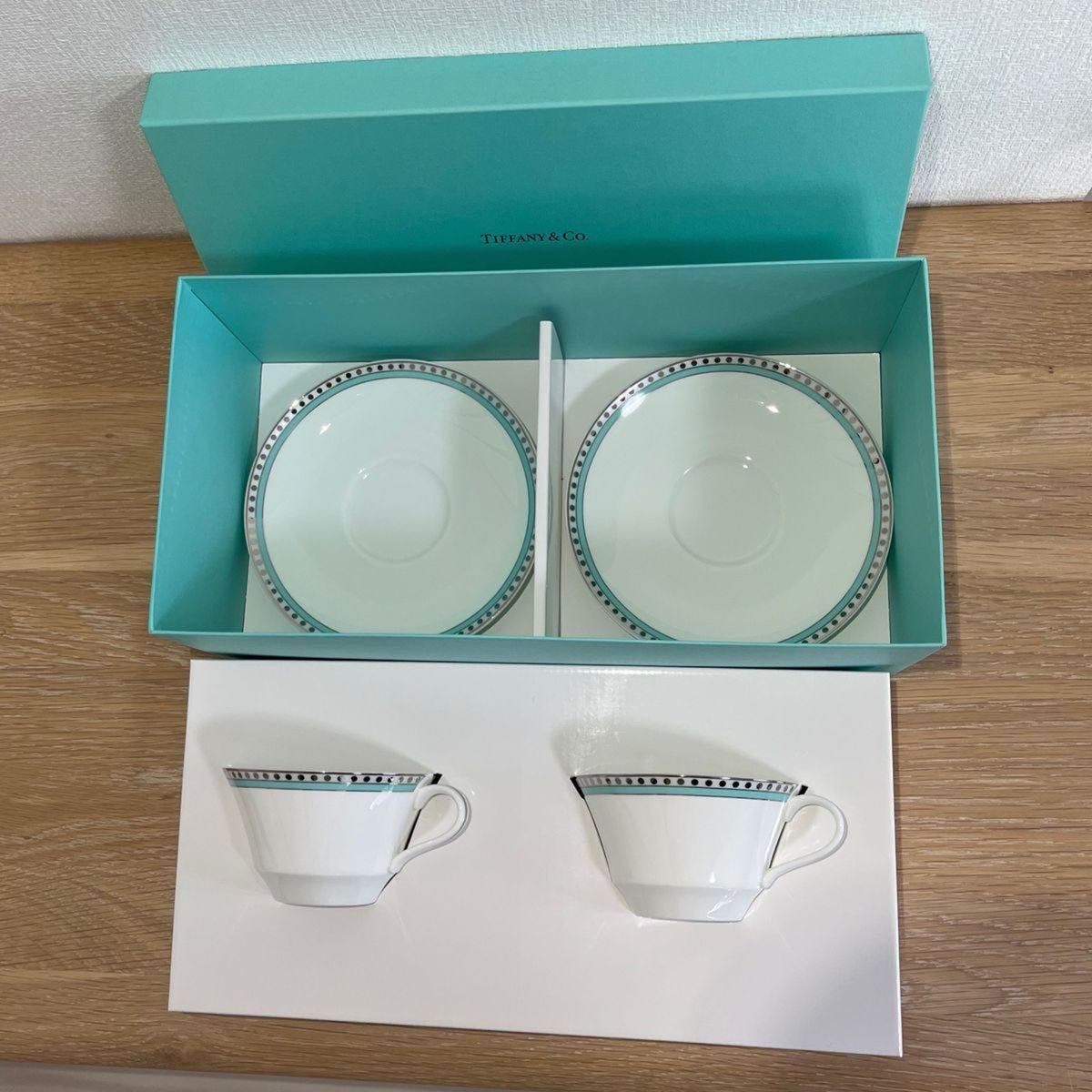 新品未使用 TIFFANY&Co ティファニー プラチナブルーバンド 新品未使用 TIFFANY&Co ティファニー プラチナブルーバンド