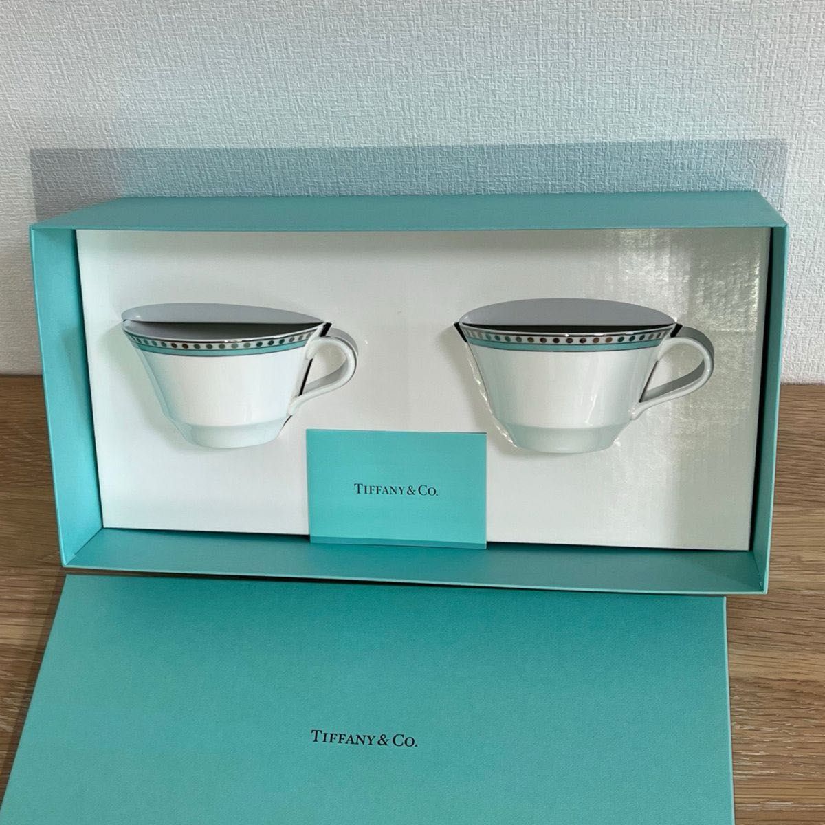 新品未使用 TIFFANY&Co ティファニー プラチナブルーバンド 新品未使用 TIFFANY&Co ティファニー プラチナブルーバンド