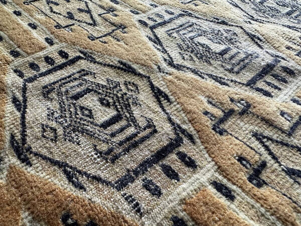 【270×188】ウール◆パキスタン産絨毯・カーペット■3483-45の画像6