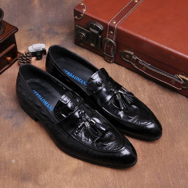 超人気 ヨーロピアン 紳士靴 メンズビジネスシューズ 本革 25.5cm c10SE 黒 ワニ紋 タッセルローファー カジュアル 牛革 レザー 25.5cm