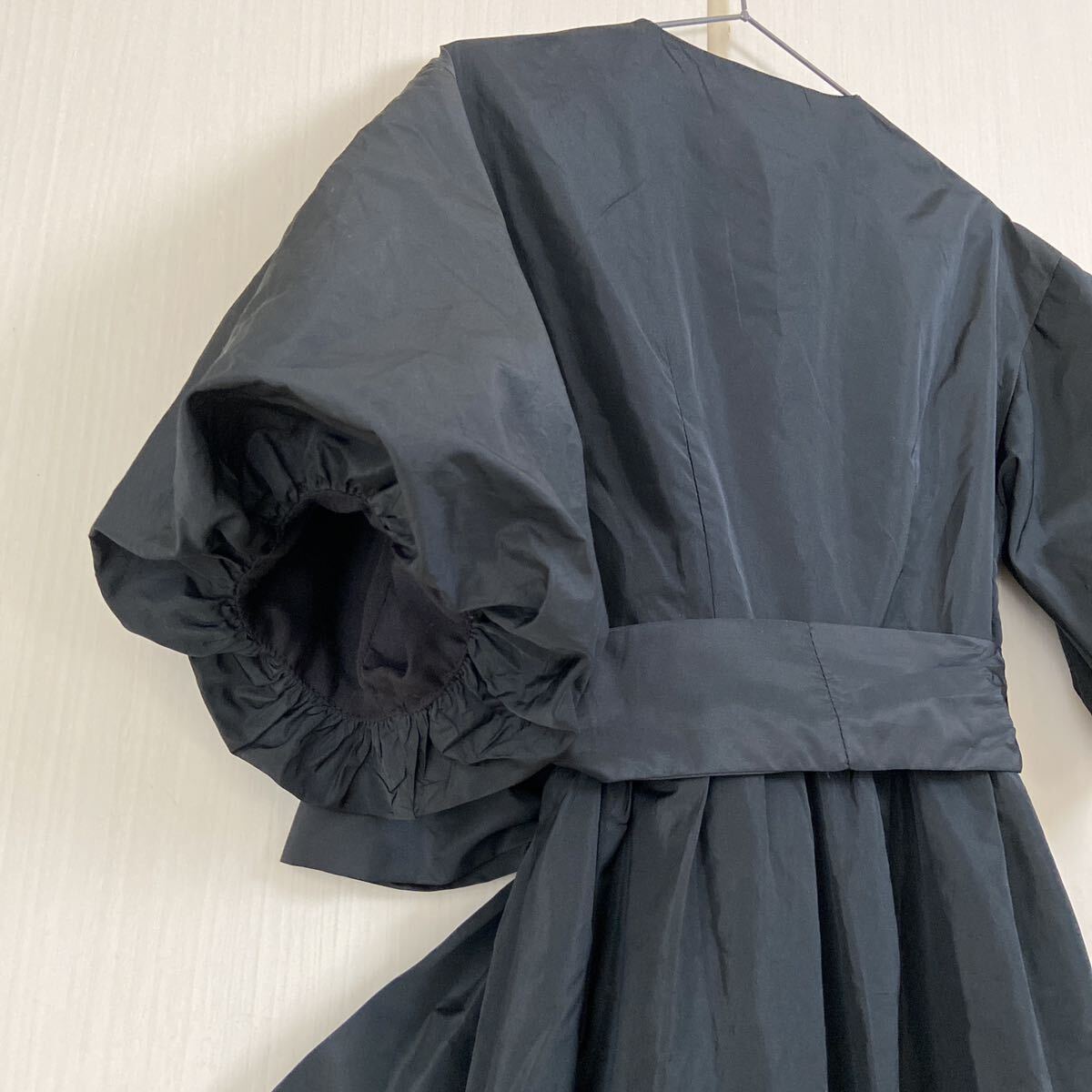 ZARAザラ ブラック ロングワンピース 半袖 ドレス 黒_画像6