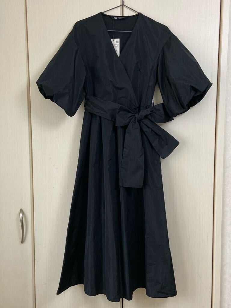 ZARAザラ ブラック ロングワンピース 半袖 ドレス 黒_画像1