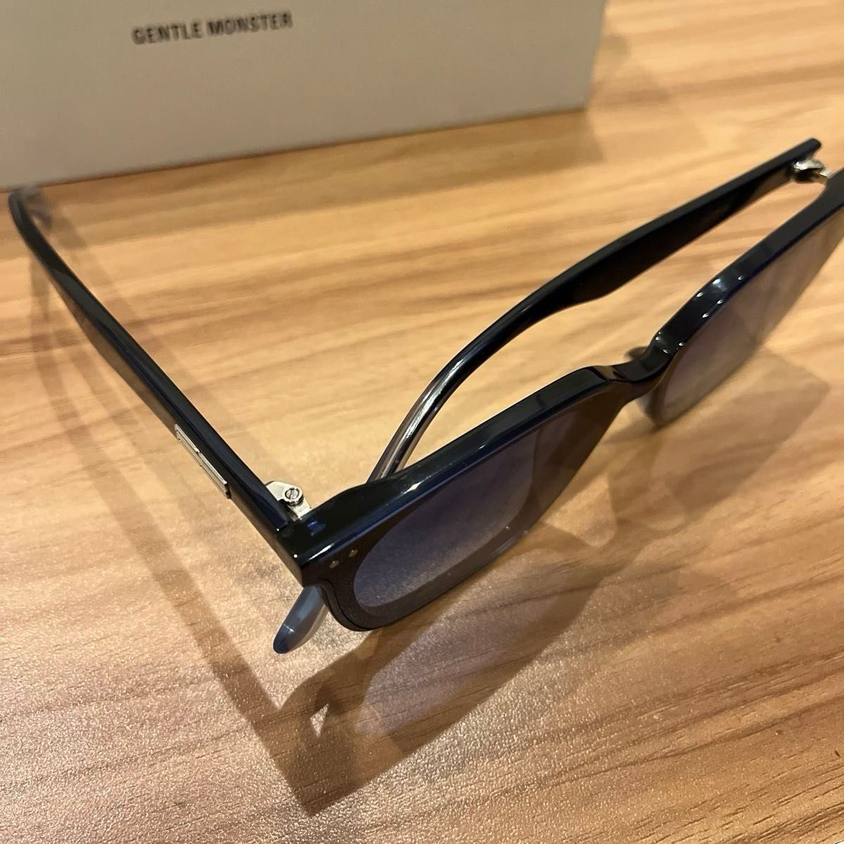 ジェルトルモンスター gentle monster サングラス Heizer NC2 ジェルトルモンスター gentle monster サングラス Heizer NC2