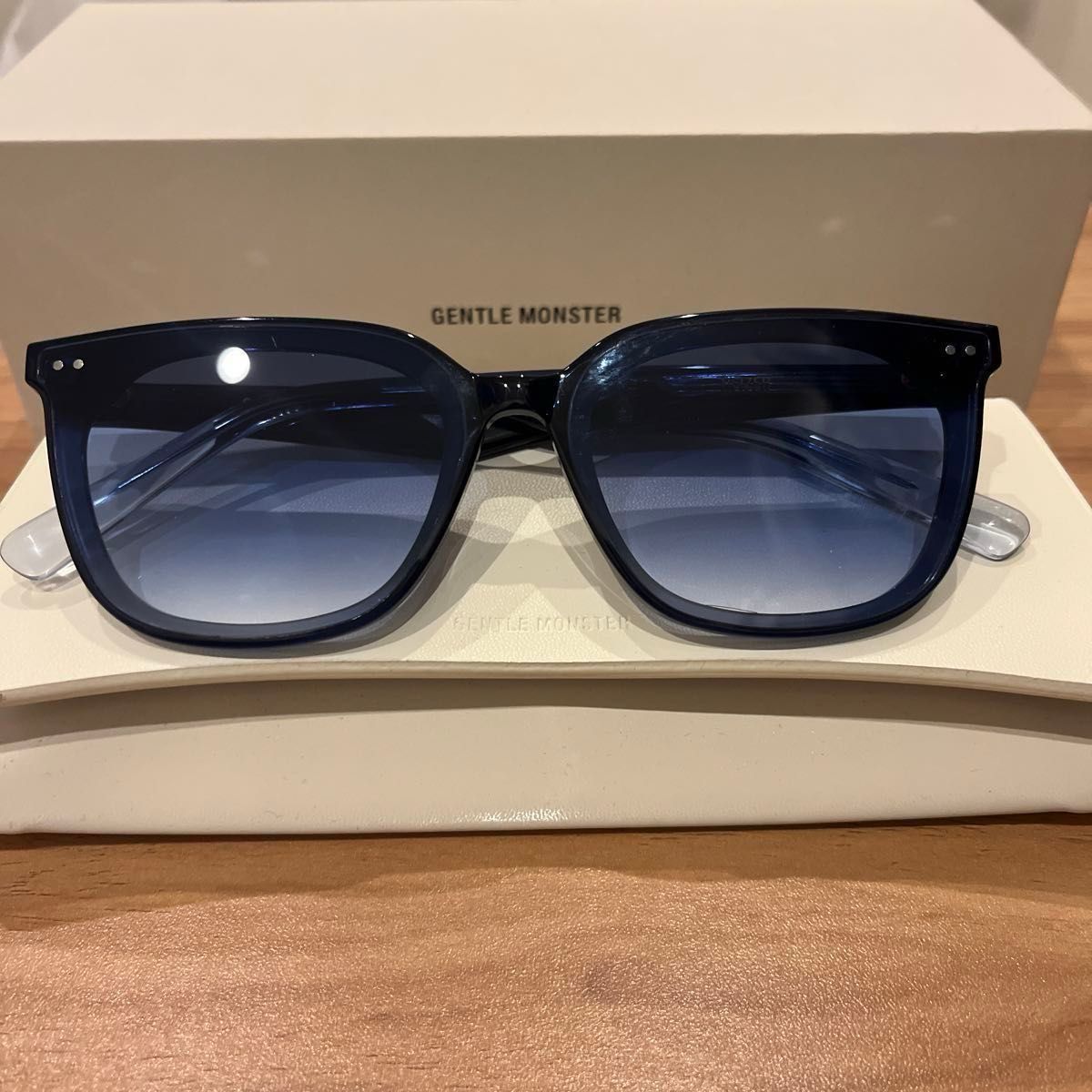 ジェルトルモンスター gentle monster サングラス Heizer NC2 ジェルトルモンスター gentle monster サングラス Heizer NC2