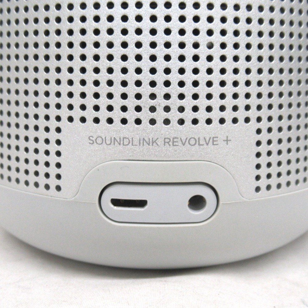 KR57731 ボーズ スピーカー ポータブルBluetoothスピーカー SOUNDLINK REVOLVE+ シルバー Bose 中古の画像5