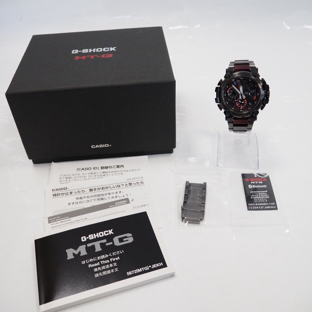 Th540031 カシオ 腕時計 G-SHOCK MT-G MTG-B3000 ソーラー SS ブラック×レッド系 CASIO 良好・中古_画像2