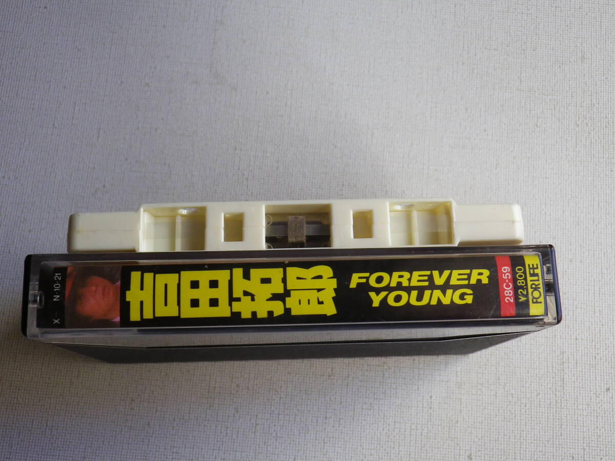 ◆カセット◆吉田拓郎　FOREVER YOUNG　歌詞カード付　昭和歌謡フォークニューミュージック　中古カセットテープ多数出品中！_画像3