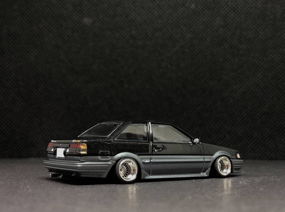 トミカリミテッドヴィンテージ 1/64 トヨタ カローラレビン 2ドア GT-APEX (85年式) 改 深リム AE86の画像3