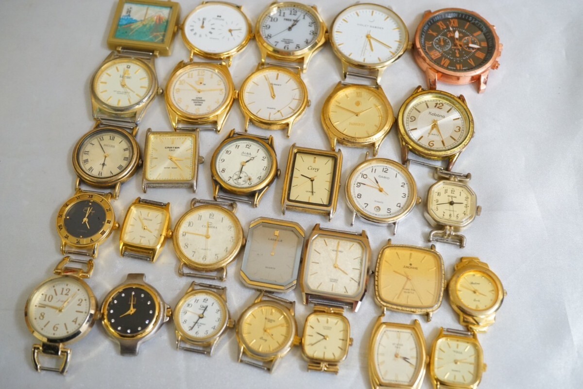 F463 CITIZENなど ゴールドカラー フェイス 文字盤 30点セット 腕時計 ブランド アクセサリー 大量 まとめて おまとめ クォーツ ジャンク品_画像1