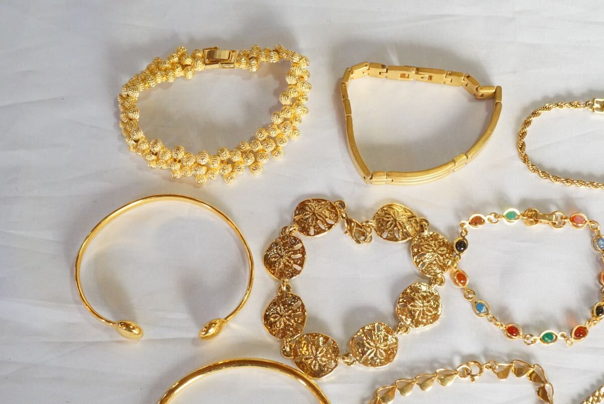 B1552 abroad made contains Gold color bracele bangle 10 point set Vintage accessory large amount together . summarize set sale 