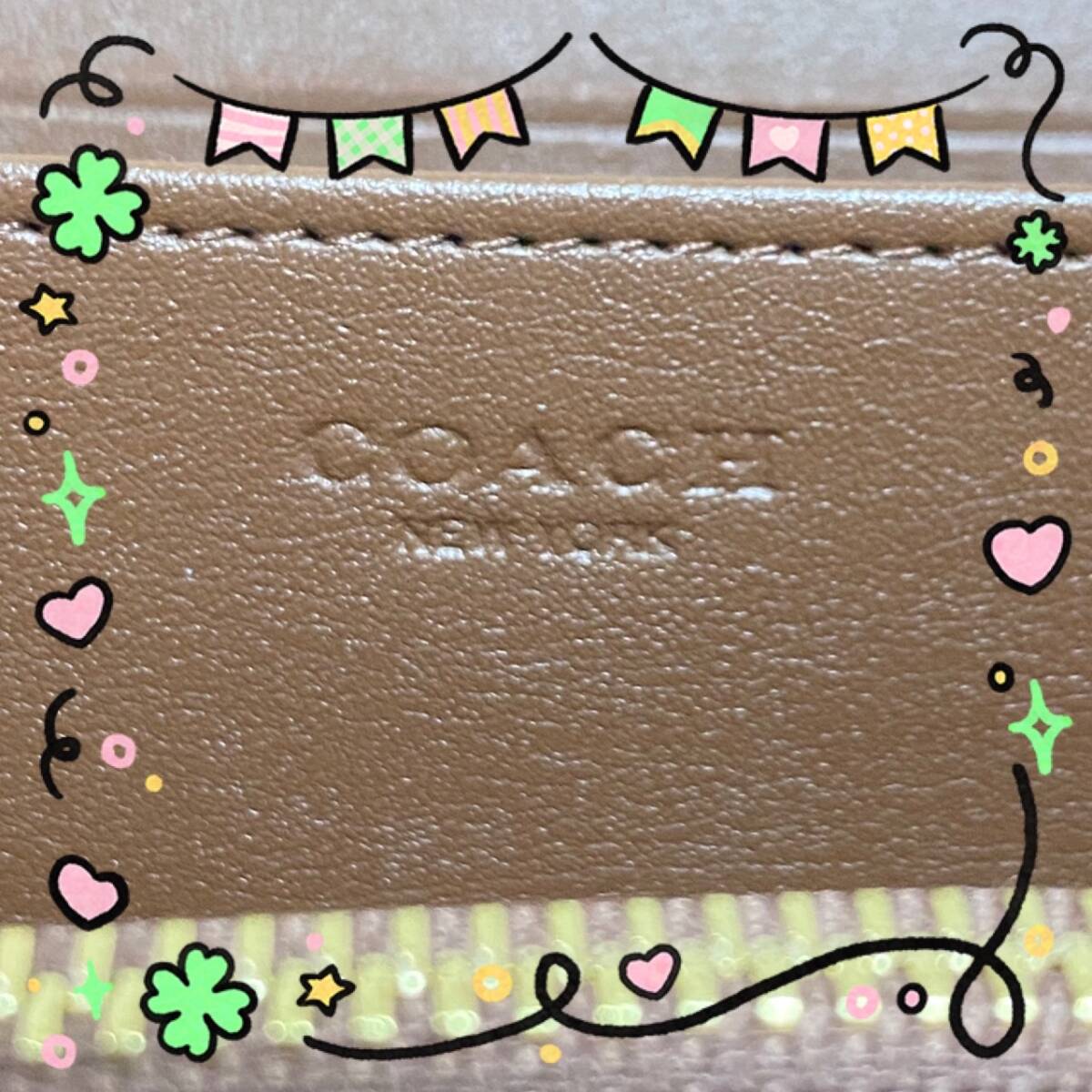 【送料無料】新品 未使用 コーチ COACH 長財布 ストラップ付き シグネチャー ロングジップ カーキ×サドル C4452 レディース シンプル