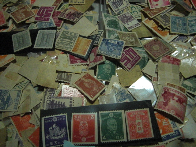 日本普通切手未使用（主として昭和切手～昭和２０年代位）１０００枚以上＊説明欄参照_画像7