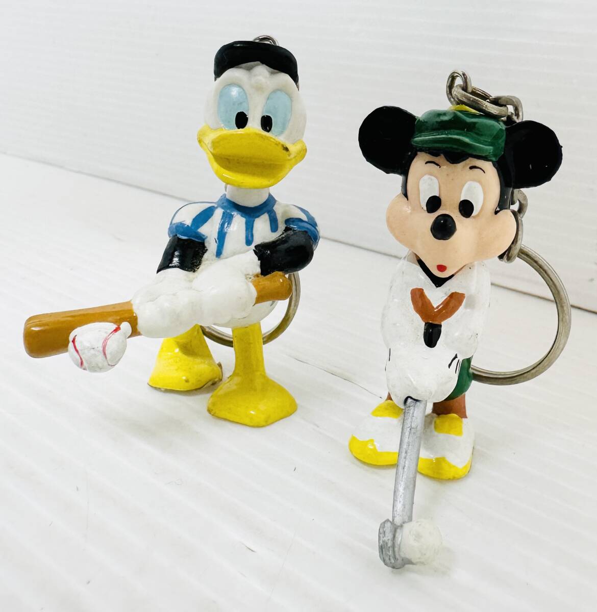 ZT2637 1円スタート!! Disney ディズニー キーホルダーまとめ ダッフィー ミッキーマウス ミニー ドナルドダック グーフィー レトロ_画像3