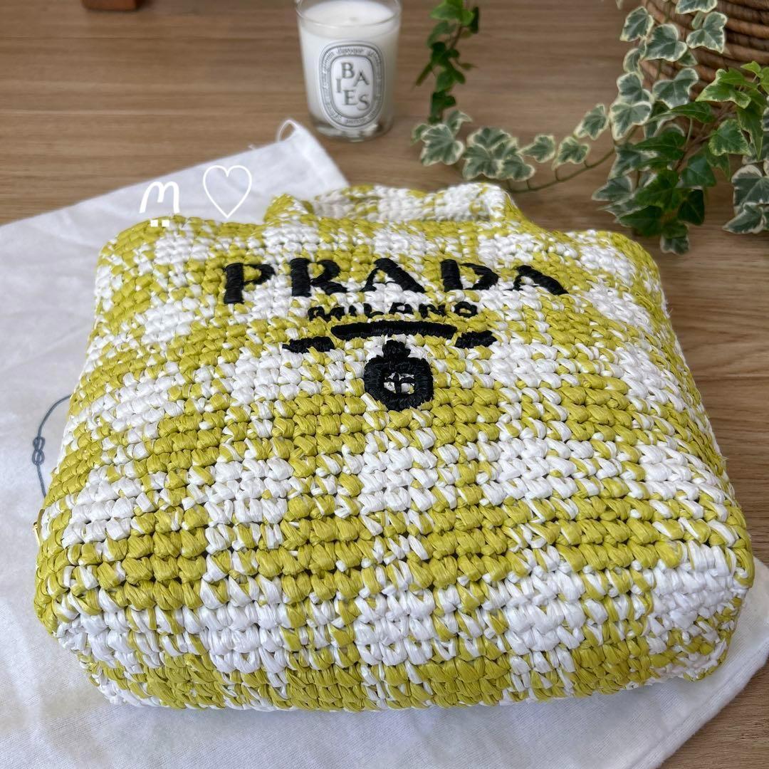 送料無料　新品未使用品　PRADA　プラダ　ストライプラフィアスモールトートバッグ　かごバッグ　シトロンイエロー_画像7