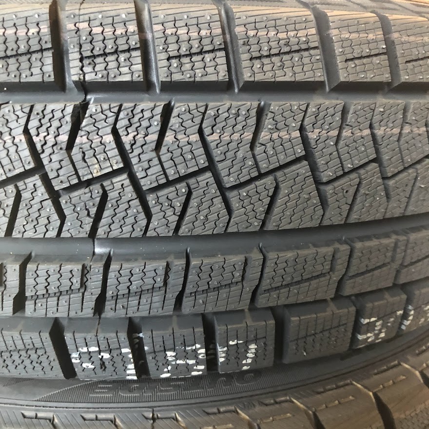 保管袋付 (FE001.7) 送料無料 [4本セット] PIRELLI ICE ASIMMETRICO plus　165/55R15 75Q 2022年以降製造 室内保管 165/55/15 スタッドレス_画像4