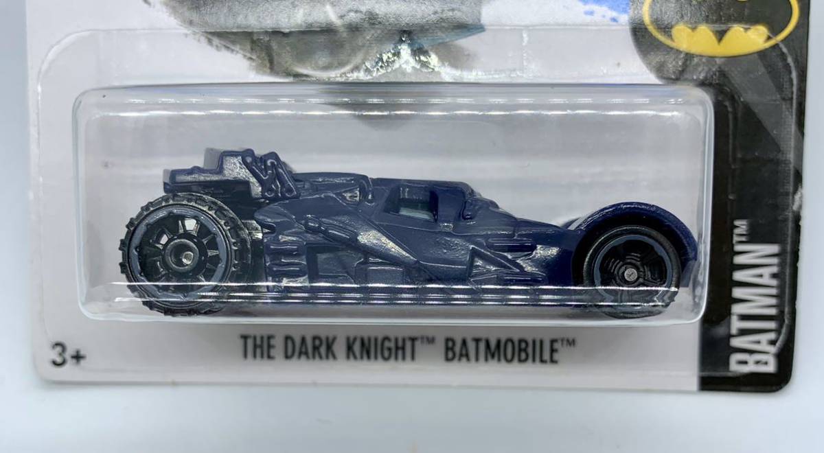 354// バットマン ダークナイト バットモービル ネイビー THE DARK KNIGHT BATMOBILE ホットウィール Hot Wheelsの画像1