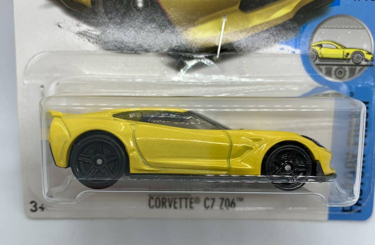 401// CORVETTE C7 Z06 コルベット ホットウィール Hot Wheels カードしわホチキス付き_画像1