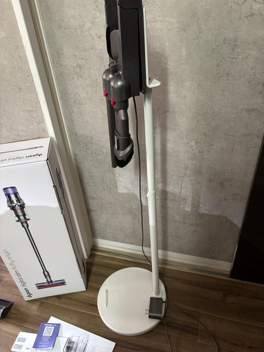 スタンド付きDyson Digital Slim Fluffy Origin サイクロン式 スタンド付きDyson Digital Slim Fluffy Origin サイクロン式
