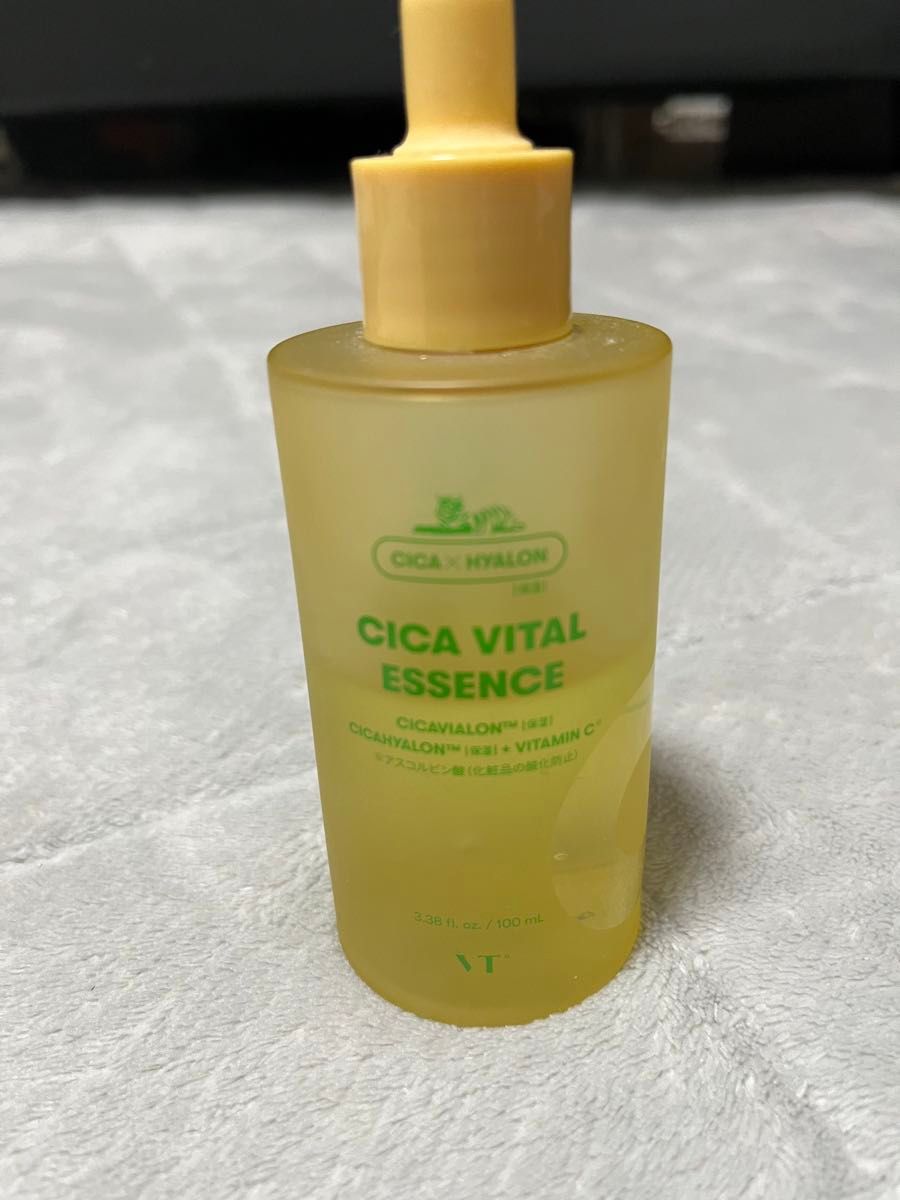 VT CICA vital essence シカ　バイタル　エッセンス　100ml 