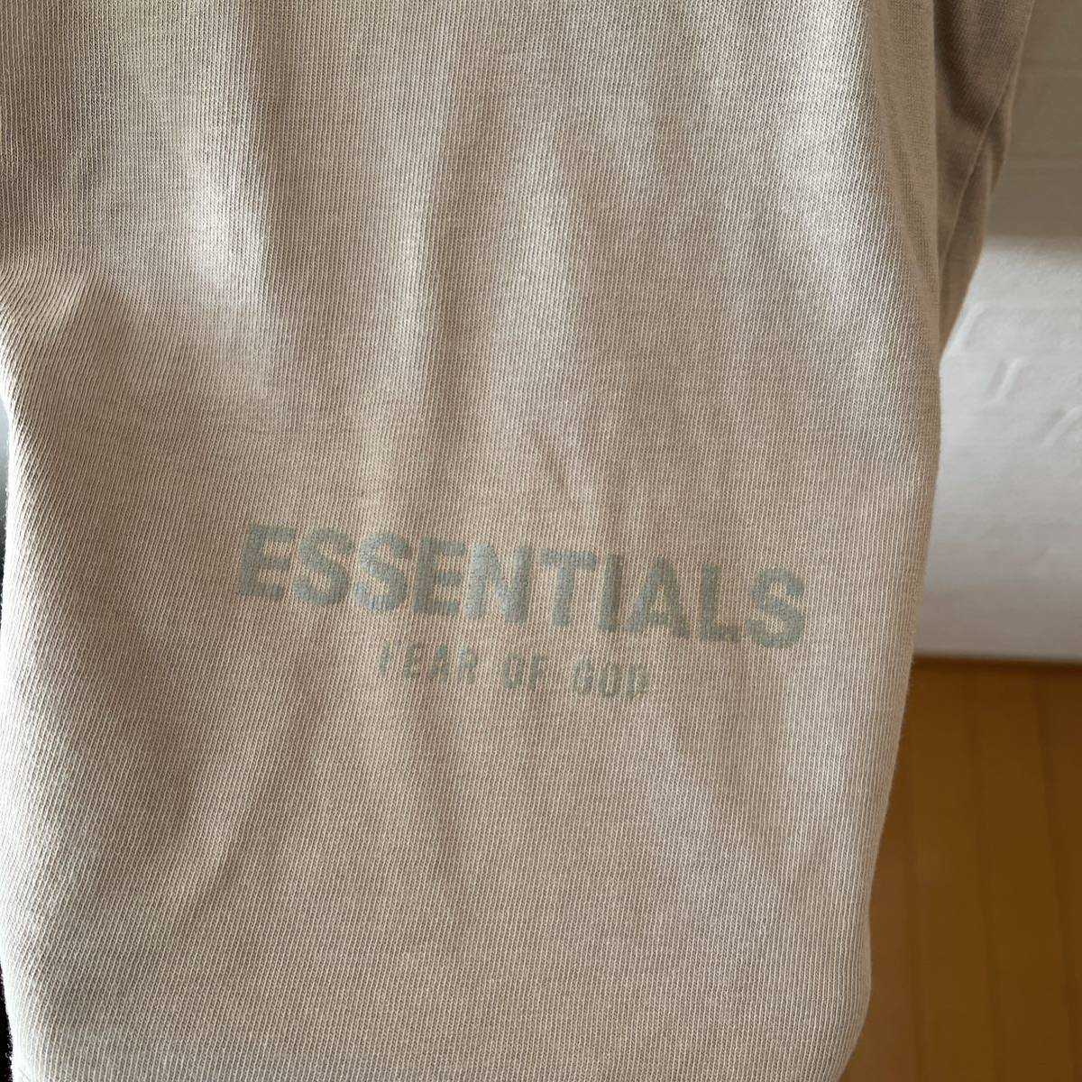 fear of god essentials ロンT_画像2