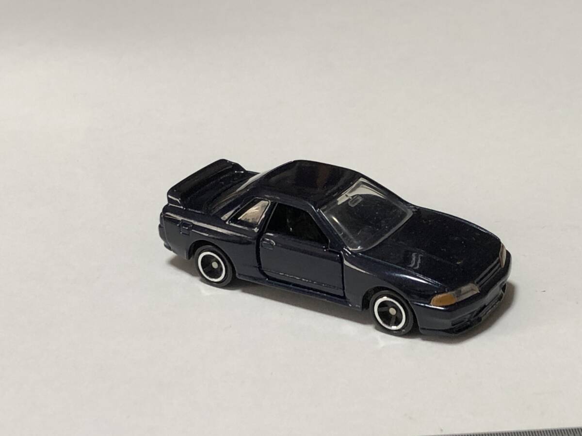 トミカ TOMICA ニッサン スカイライン GT-R R32 NISSAN SKYLINE GT-R R32 ベトナム製 タカラトミー_画像2