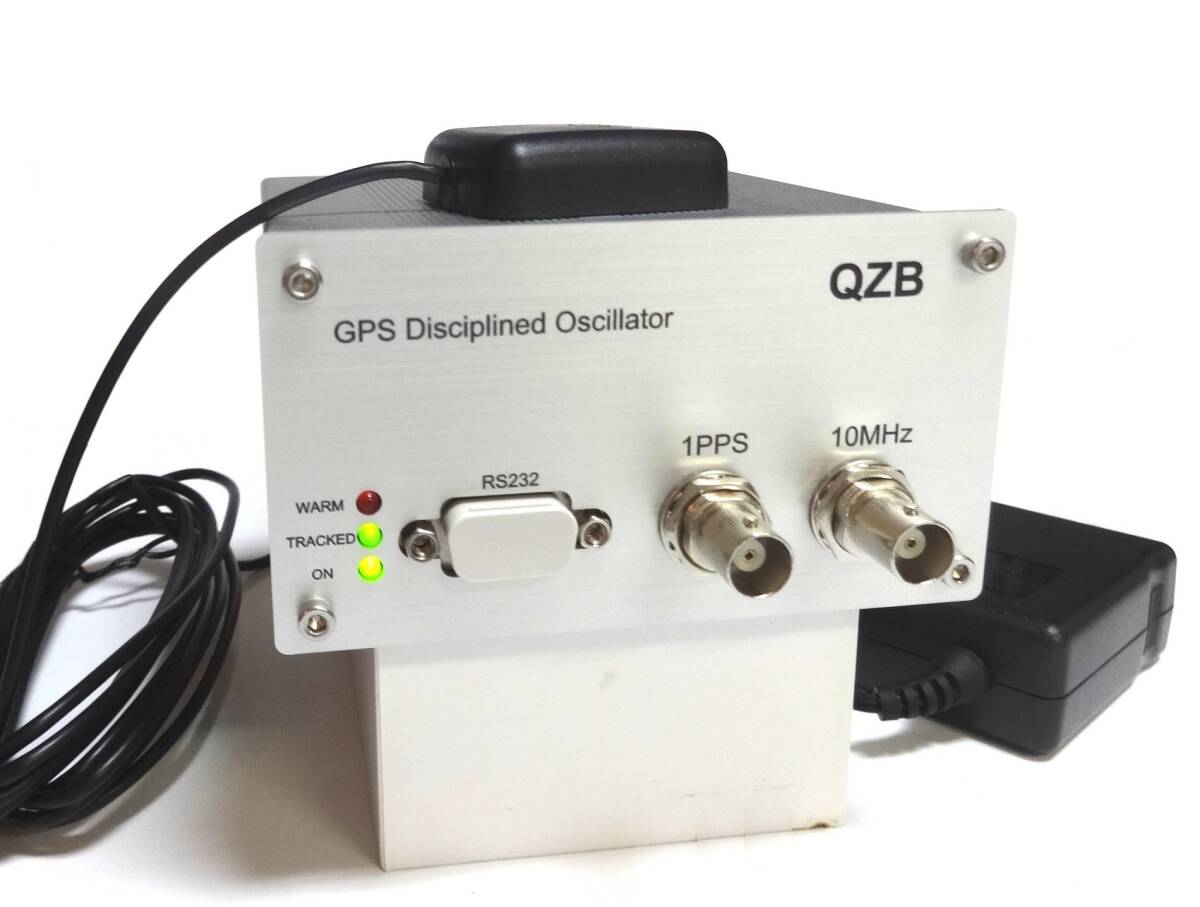 ♪ [ホールドオーバー機能搭載] GPSDO 10MHz 基準発振器 GPS同期発振器 周波数標準器 マスタークロック / 7出力まで増設可能の画像2