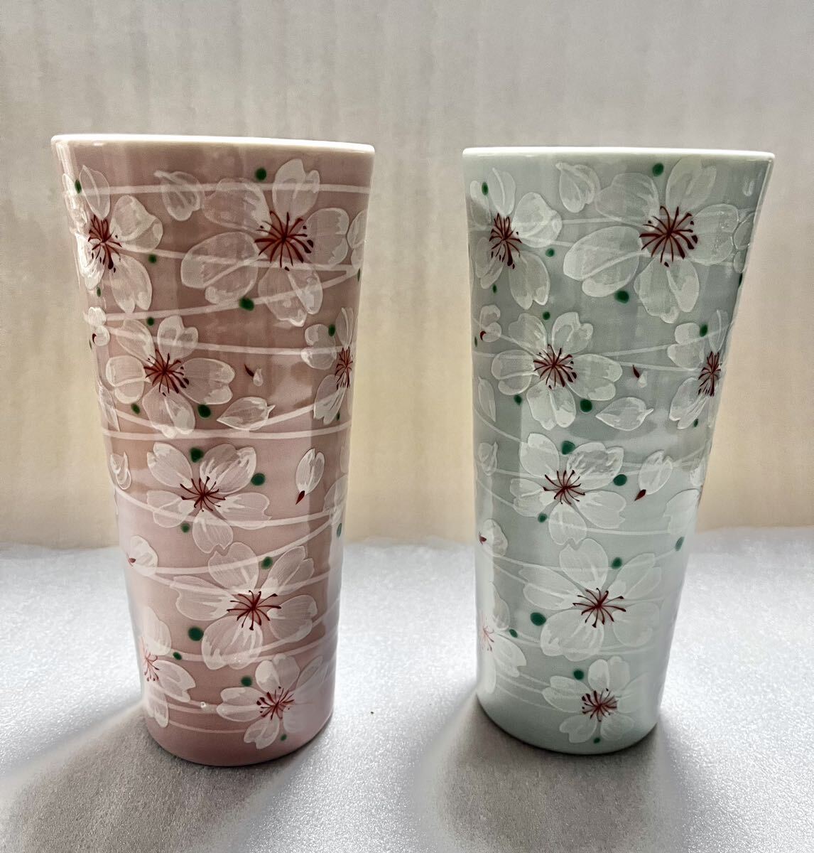 未使用 新品 美濃焼 さくら 陶器 タンブラー やよい花 満開桜 ペア ロングカップ ピンク ブルー 2点 春 素敵 可愛い 花柄 食器 カップ_画像2