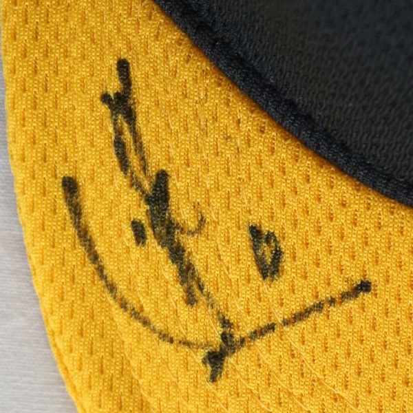 [ charity ] Fukuoka SoftBank Hawks . river .. futoshi player river .. player autographed cap ( Junior size )