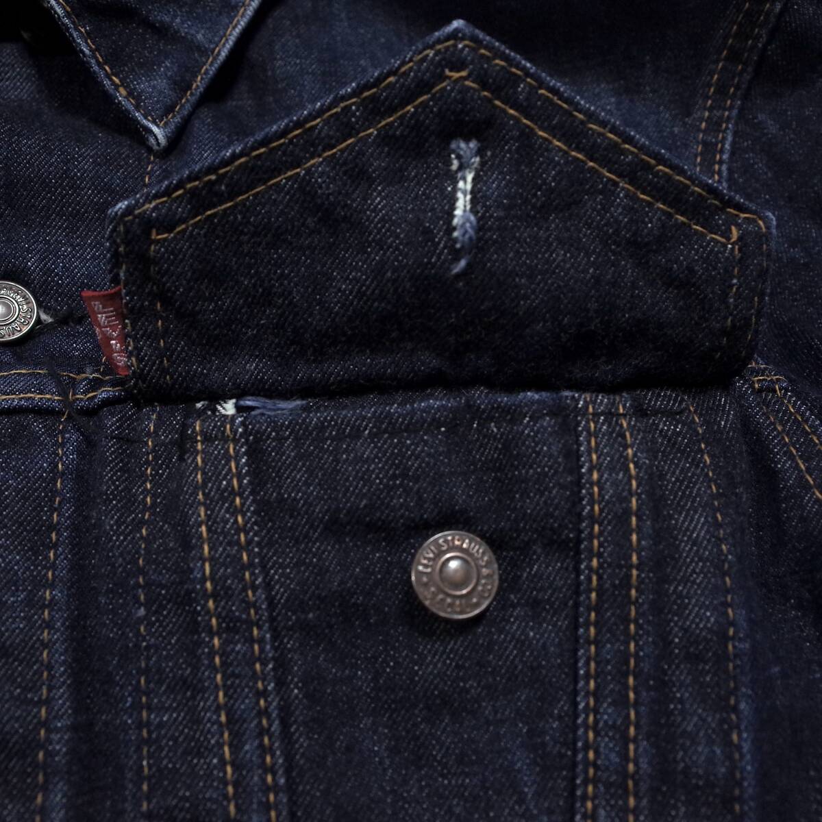 期間限定値下 送料無料 LEVIS デニムジャケット 3rd 4th 70505-0217 リーバイス ビンテージ BIG E ビッグE 40 Gジャン 濃紺 ヴィンテージ _画像4