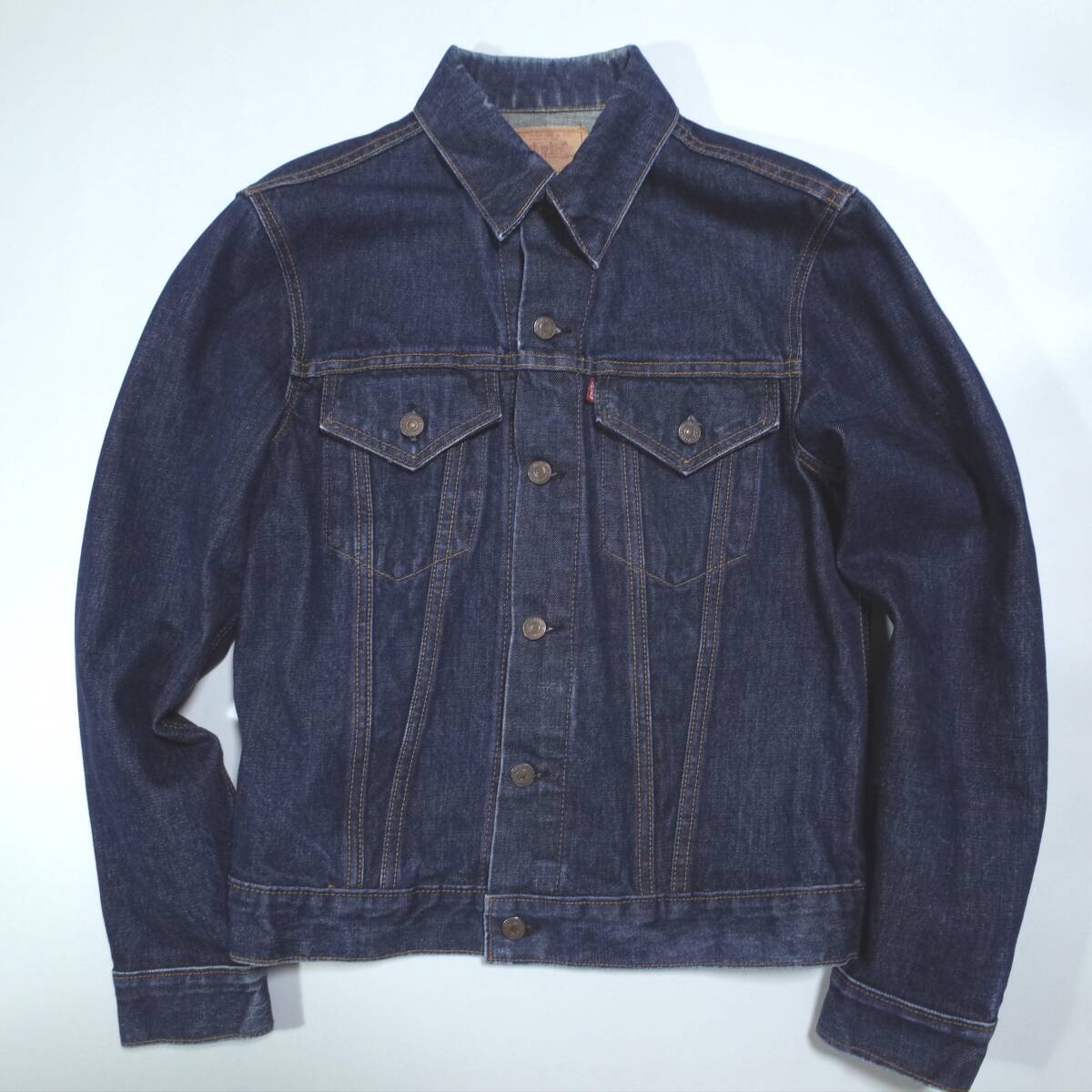 期間限定値下 送料無料 LEVIS デニムジャケット 3rd 4th 70505-0217 リーバイス ビンテージ BIG E ビッグE 40 Gジャン 濃紺 ヴィンテージ _画像1