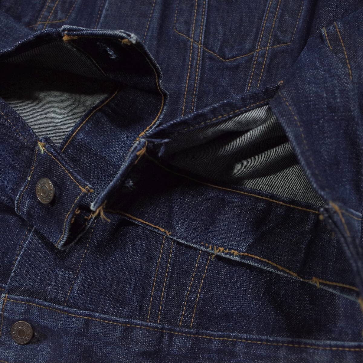 期間限定値下 送料無料 LEVIS デニムジャケット 3rd 4th 70505 期間限定値下 送料無料 LEVIS デニムジャケット 3rd 4th 70505