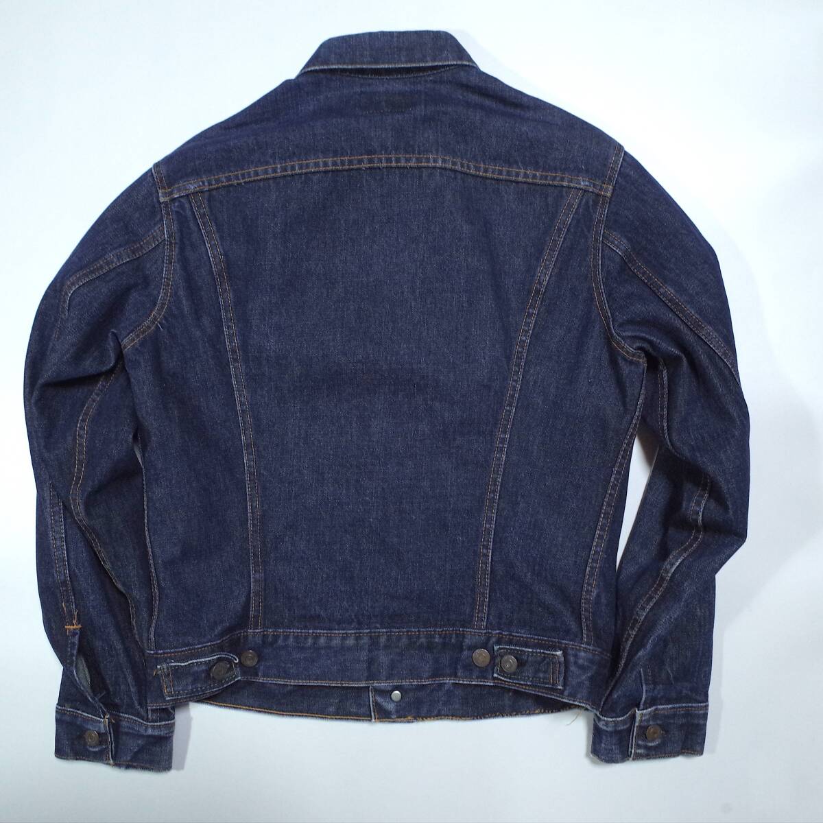 期間限定値下 送料無料 LEVIS デニムジャケット 3rd 4th 70505 期間限定値下 送料無料 LEVIS デニムジャケット 3rd 4th 70505
