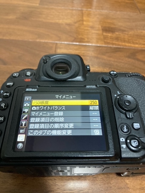 ★☆【現状品・動作品】 ニコン NIKON D500 ボディ バッテリー２個付き☆★_画像10