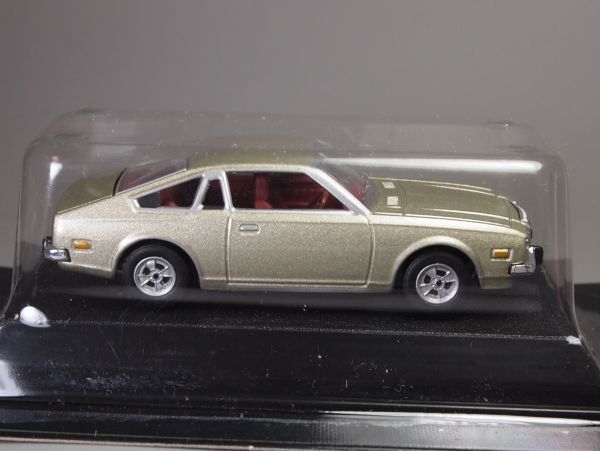 コナミ 絶版名車 マツダ コスモ AP (CD23) 1975 スケール 1/64 ミニカーの画像4