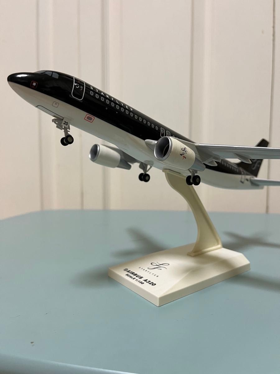 スターフライヤー STARFLYER エアバスA320 1/150|Yahoo!フリマ スターフライヤー STARFLYER エアバスA320 1/150|Yahoo!フリマ