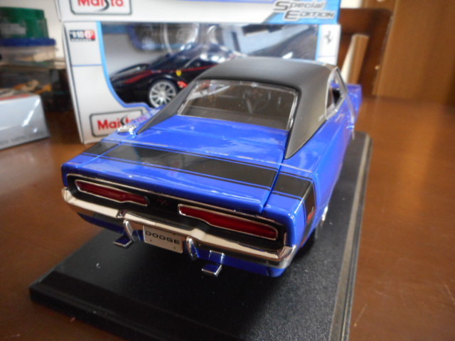 ★★1/18 ダッジ チャージャー R/T ブルー 1969 マイスト Maisto Dodge Charger R/T Blue★★_画像2