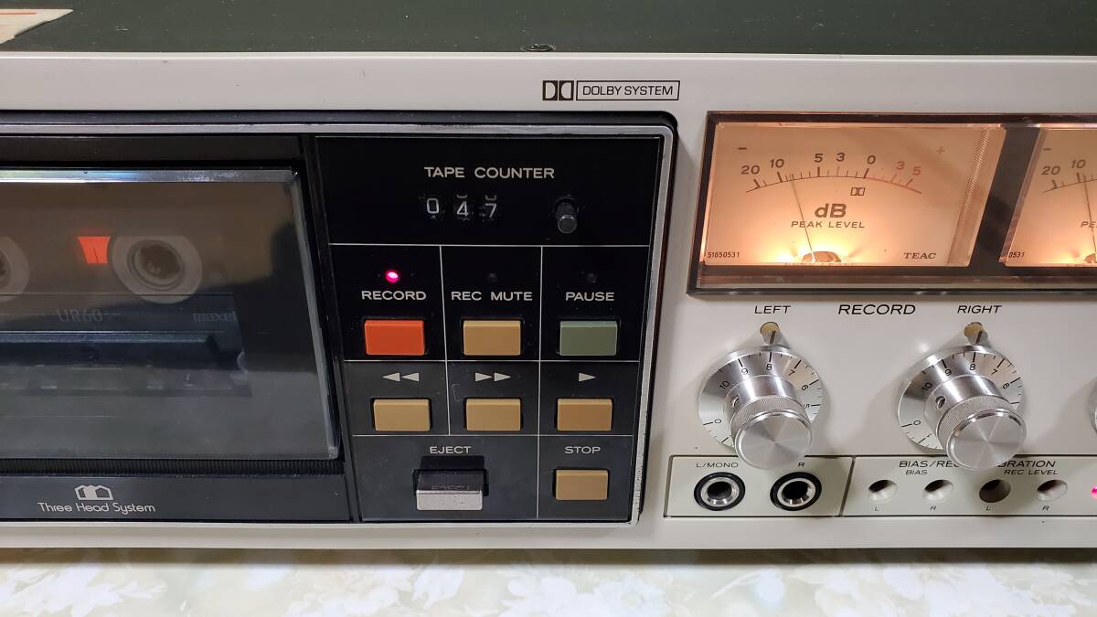 完動・美品　TEAC C-3 ティアック カセットデッキ 取扱説明書付_画像3