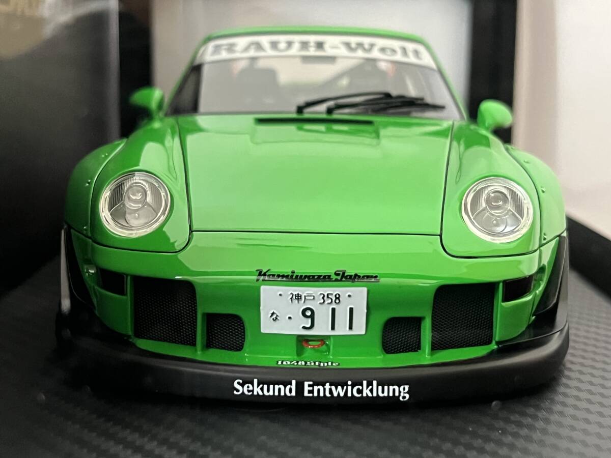 ignition model ignition model IG1953 1/18 RWB 993 Green Rough Rhythm KAMIWAZA JAPAN RAUH-Welt BEGRIFF breaking the seal goods that time thing out of print goods 