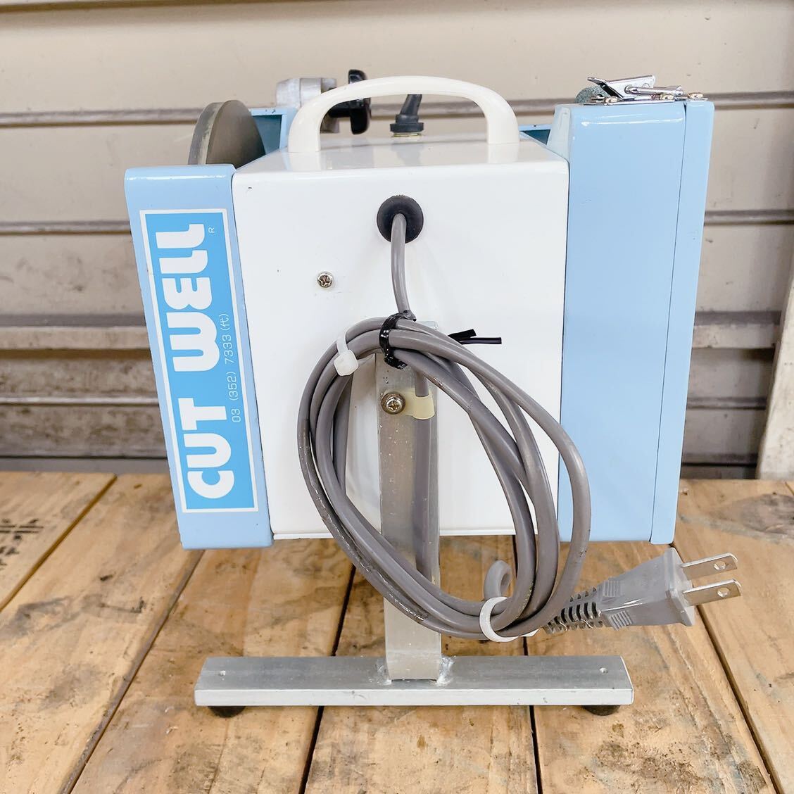 ☆動作品☆消耗少☆カットウェル CUT WELL 刃物 研磨機 電気刃物 ☆動作品☆消耗少☆カットウェル CUT WELL 刃物 研磨機 電気刃物