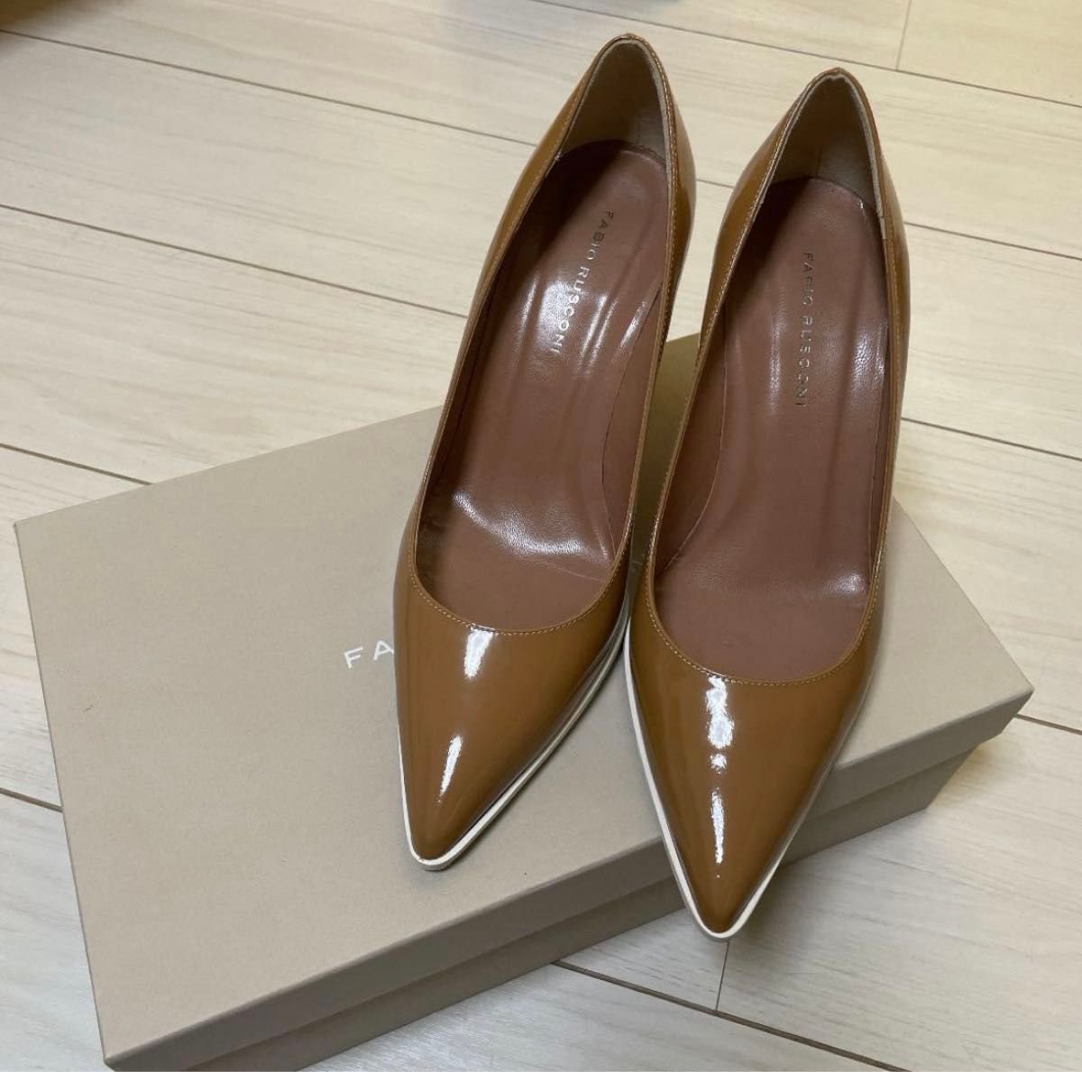 ファビオルスコーニ FABIO RUSCONI パンプス 箱付き 正規品