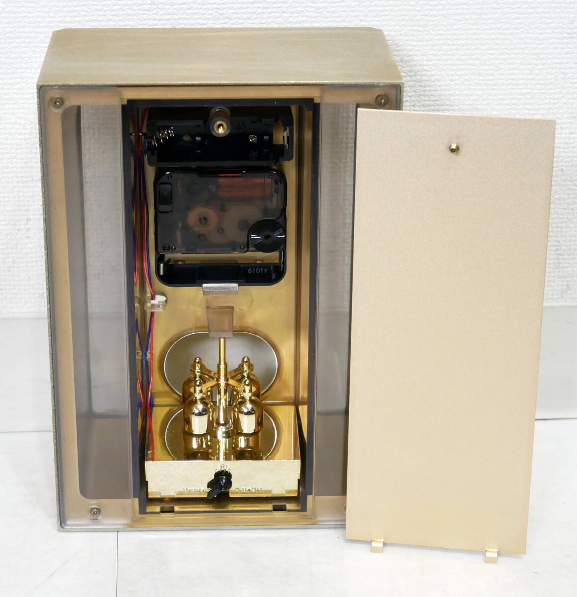 ▲(R603-B225)SEIKO QUARTZ CLOCK セイコー クォーツ クロック 置時計の画像7