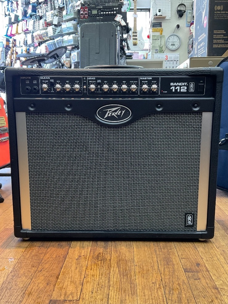 u54073 б/у PEAVEY (pi- vi -) BANDIT 112