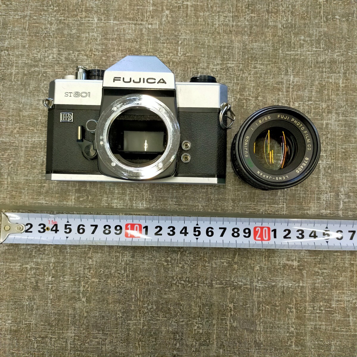 す1223 フィルムカメラ FUJICA ST801 FUJINON 1:1.8/55 ジャンク 部品取り 検)一眼レフ_画像1