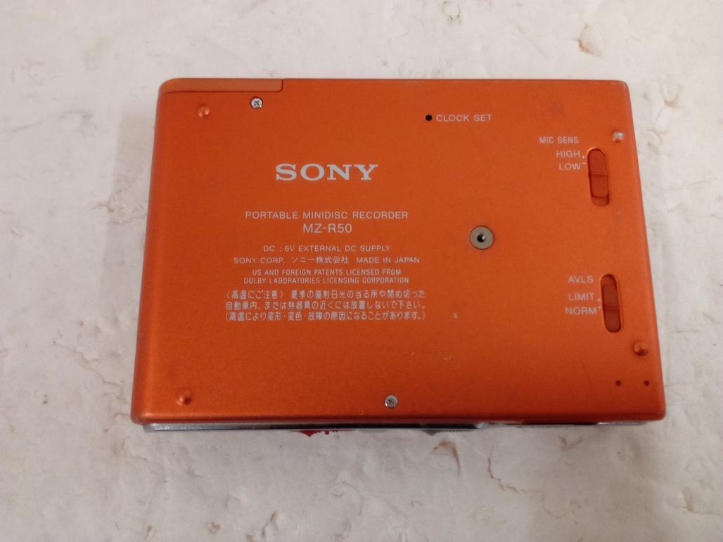 (2280764)SONY MD WALKMAN MZ-R50 ポータブルMDレコーダー オレンジ色_画像2