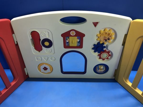 【 日本育児 】ベビーサークル 6枚 おもちゃ付き 扉付き Kid's Land セーフティ 安全 6ヶ月-3歳半 KBの画像4