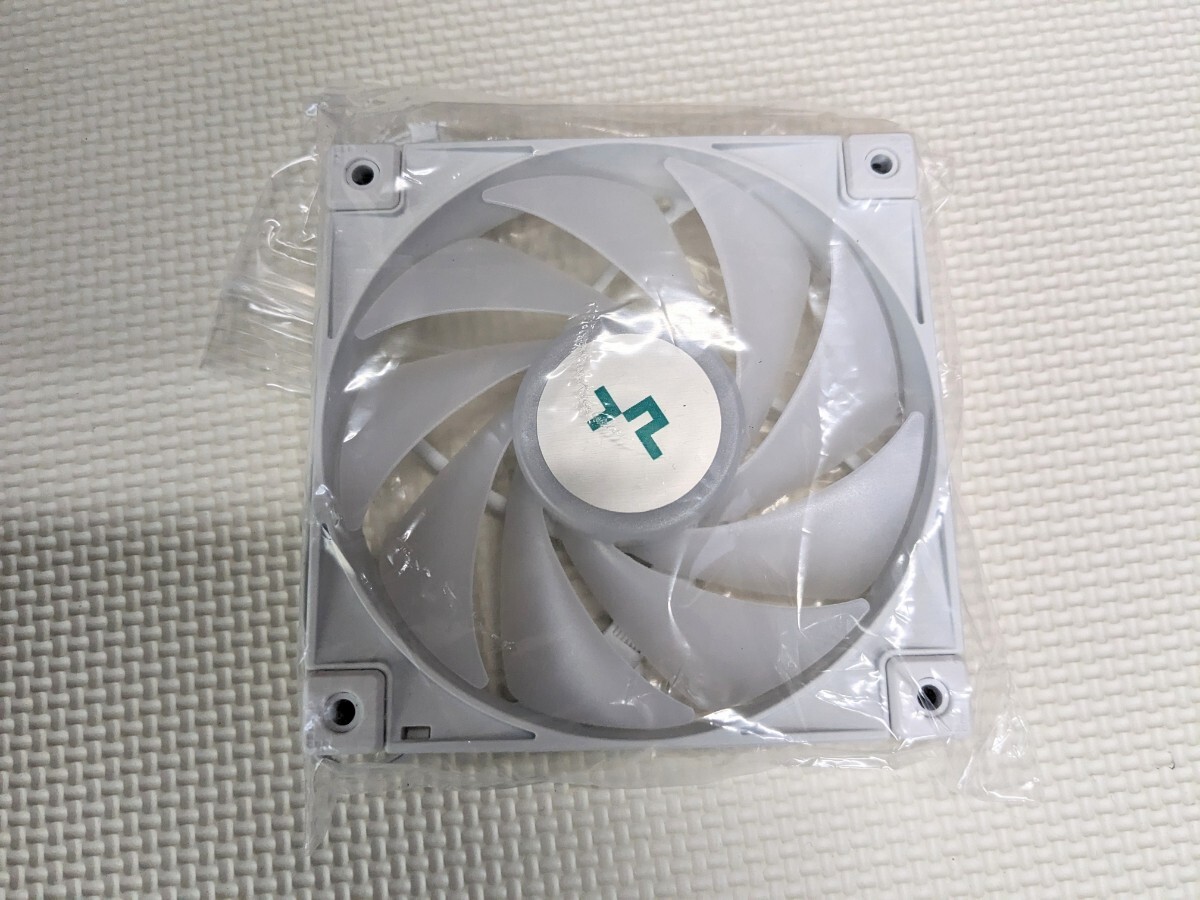 DEEPCOOL LS320 WH ホワイト 簡易水冷 CPUクーラー 未使用の画像6