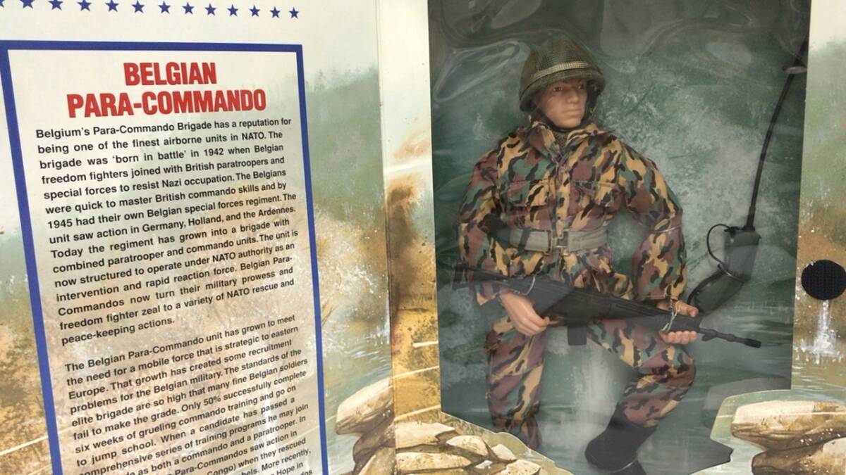 #【G.I.ジョー/G.I.JOE フィギュア21】CLASSIC COLLECTION/BELGIAN PARA-COMMANDO 1997 LIMITED EDITION●HASBRO/ハズブロージャパンの画像2