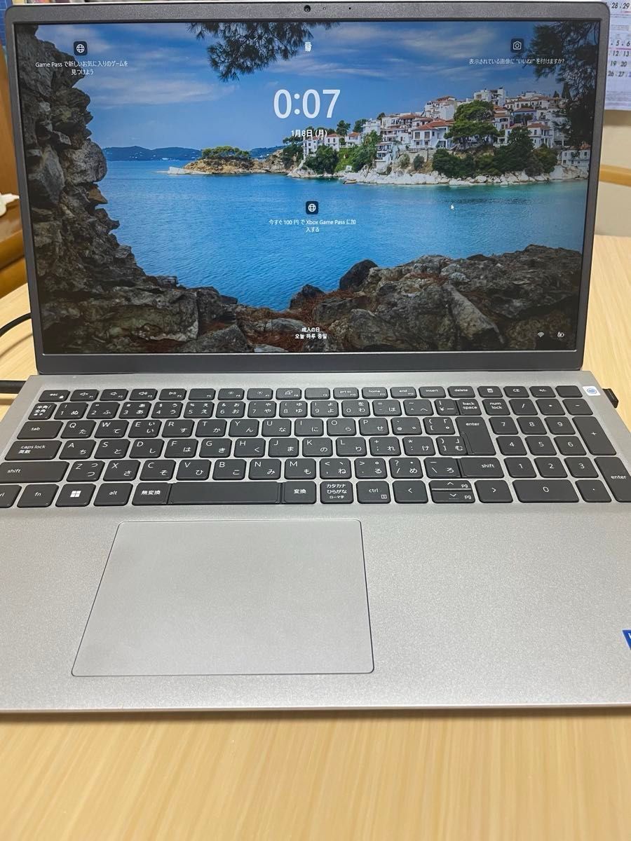 DELL Inspiron 15 3530 ノートパソコン デル 未使用に近い DELL DELL Inspiron 15 3530 ノートパソコン デル 未使用に近い DELL